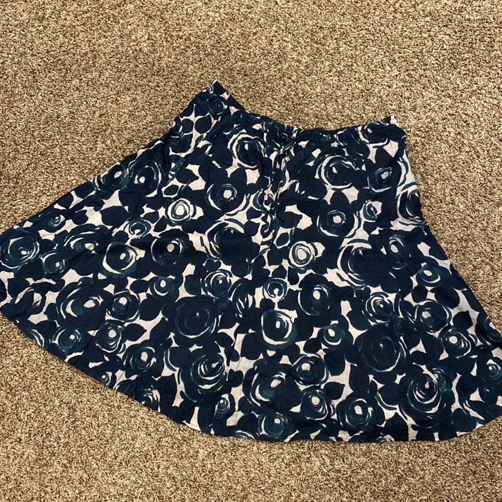 Garnet Hill petite large flare knee skirt navy and cream floral 100% cotton